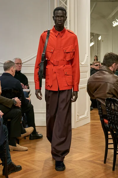 Look 31